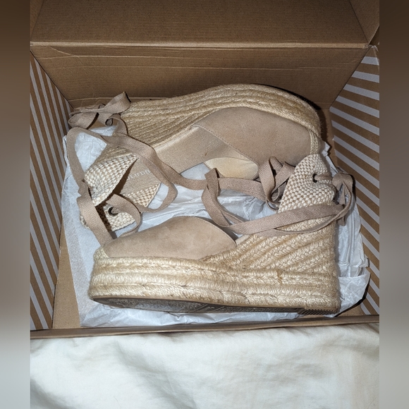 Soludos platform leather espadrille beige US6.5 or 7 - Picture 3 of 4